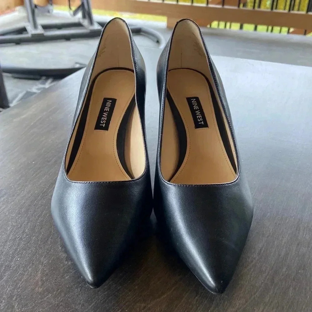 Nine West | Black Heels
